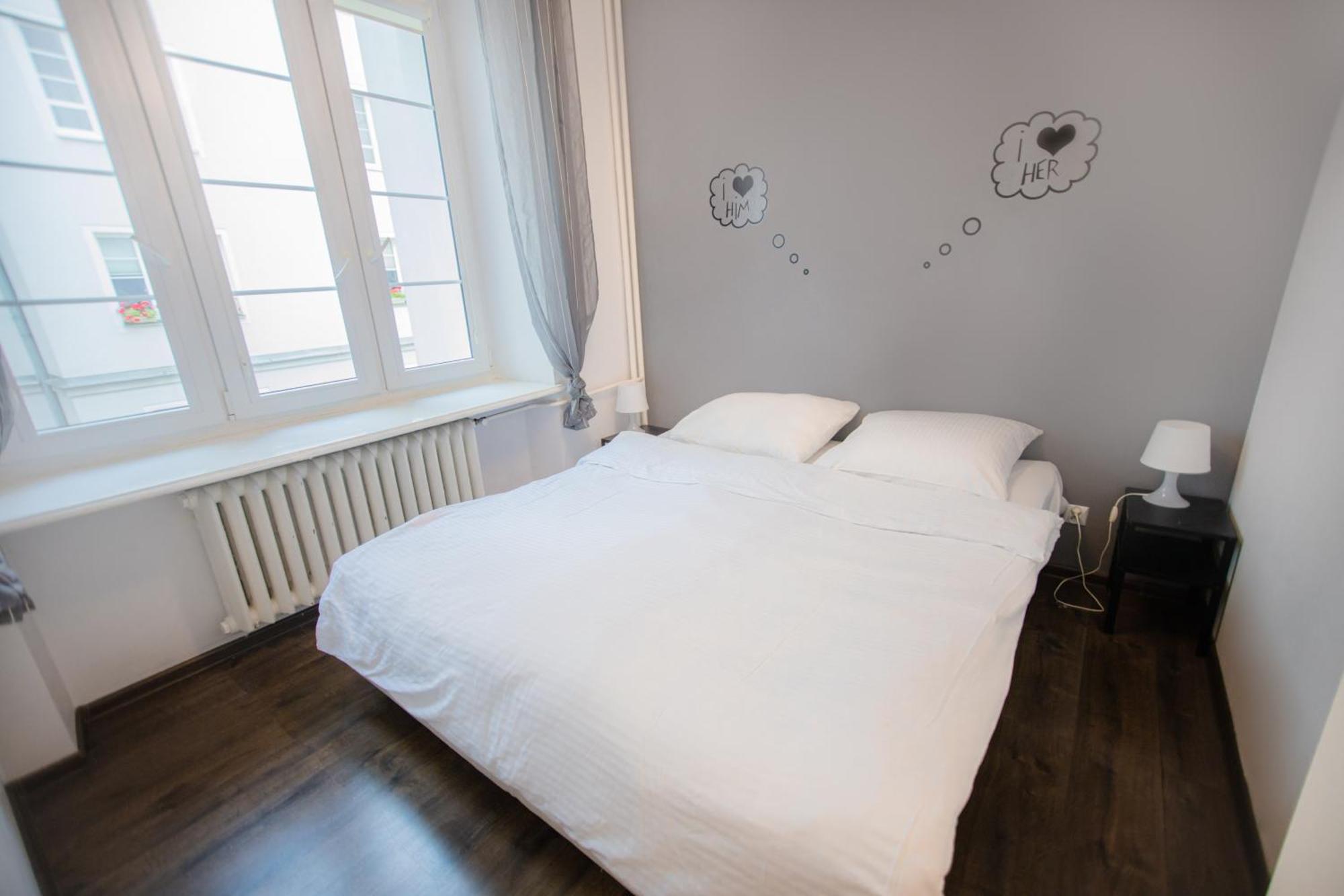 Apartment Poznanska Apartment. Great Location. Center